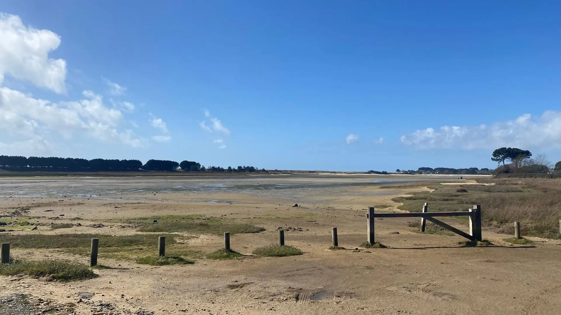 Superbe Chaumiere En Bord De Mer Fouesnant 0*,  France